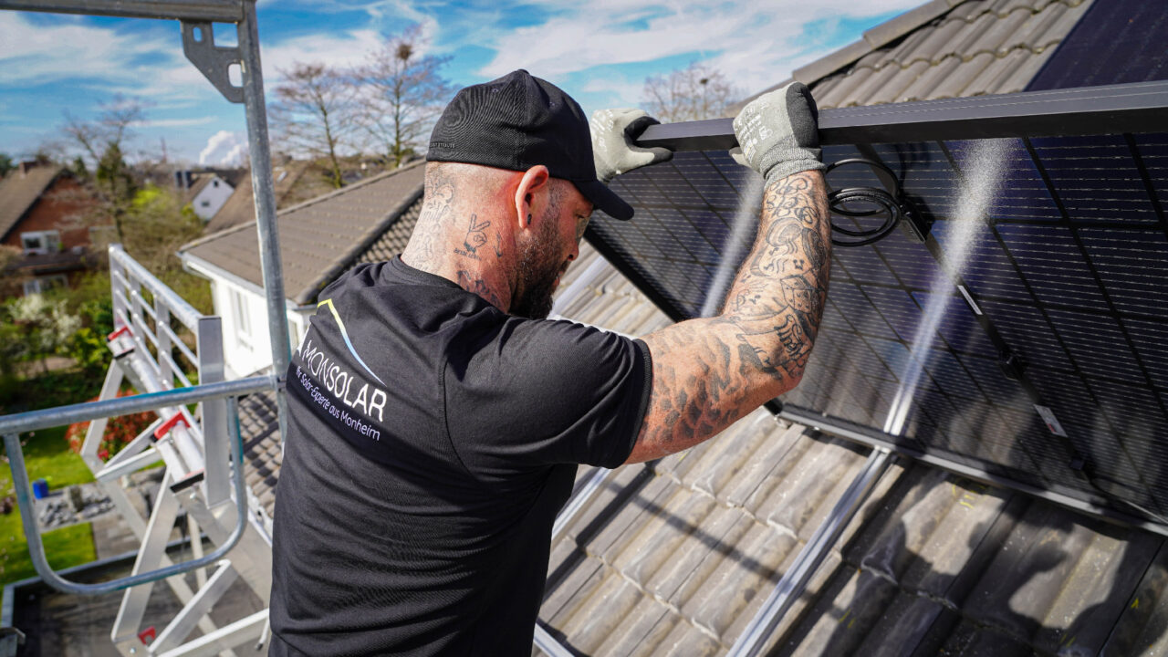 Dienstleistungen - MonSolar GmbH